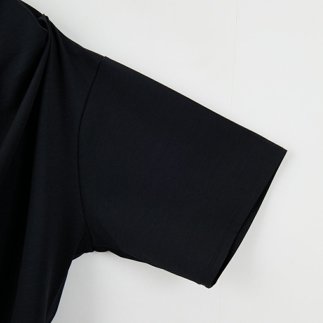 RIM.ARK [リムアーク] アシンメトリータックカットトップス [460IAN80-0071] BLK