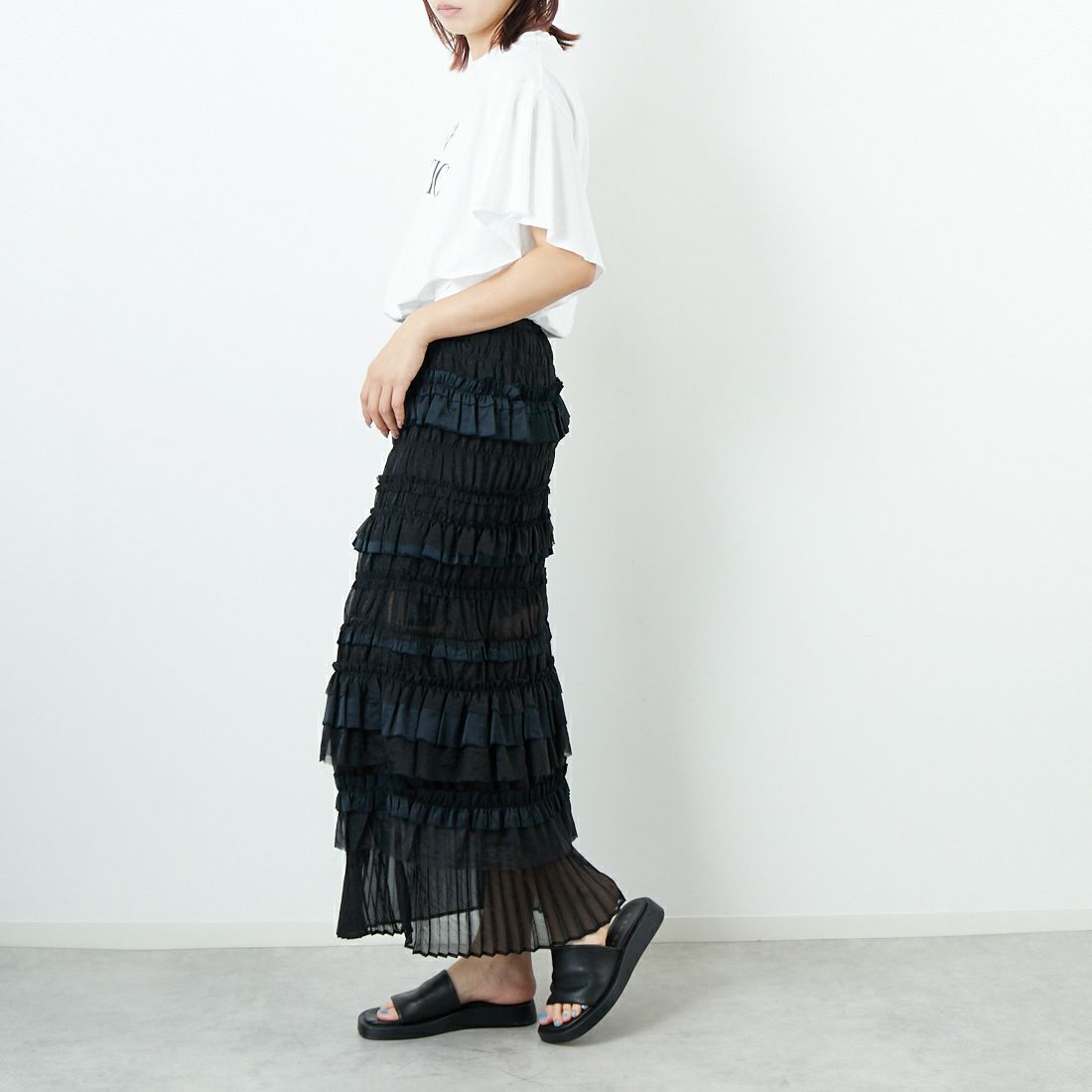 MAISON SPECIAL [メゾンスペシャル] ティアードフリルロングタイトスカート [21251515805] BLK &&モデル身長：167cm 着用サイズ：36&&