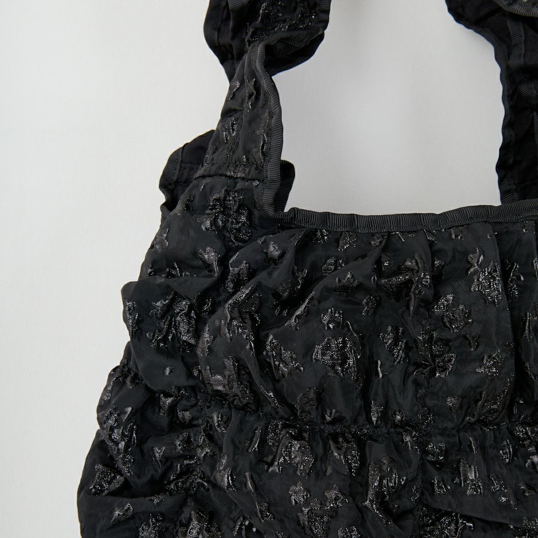 Casselini [キャセリーニ] スクエアギャザートートバッグ [252-110509] ﾌﾞﾗｯｸ