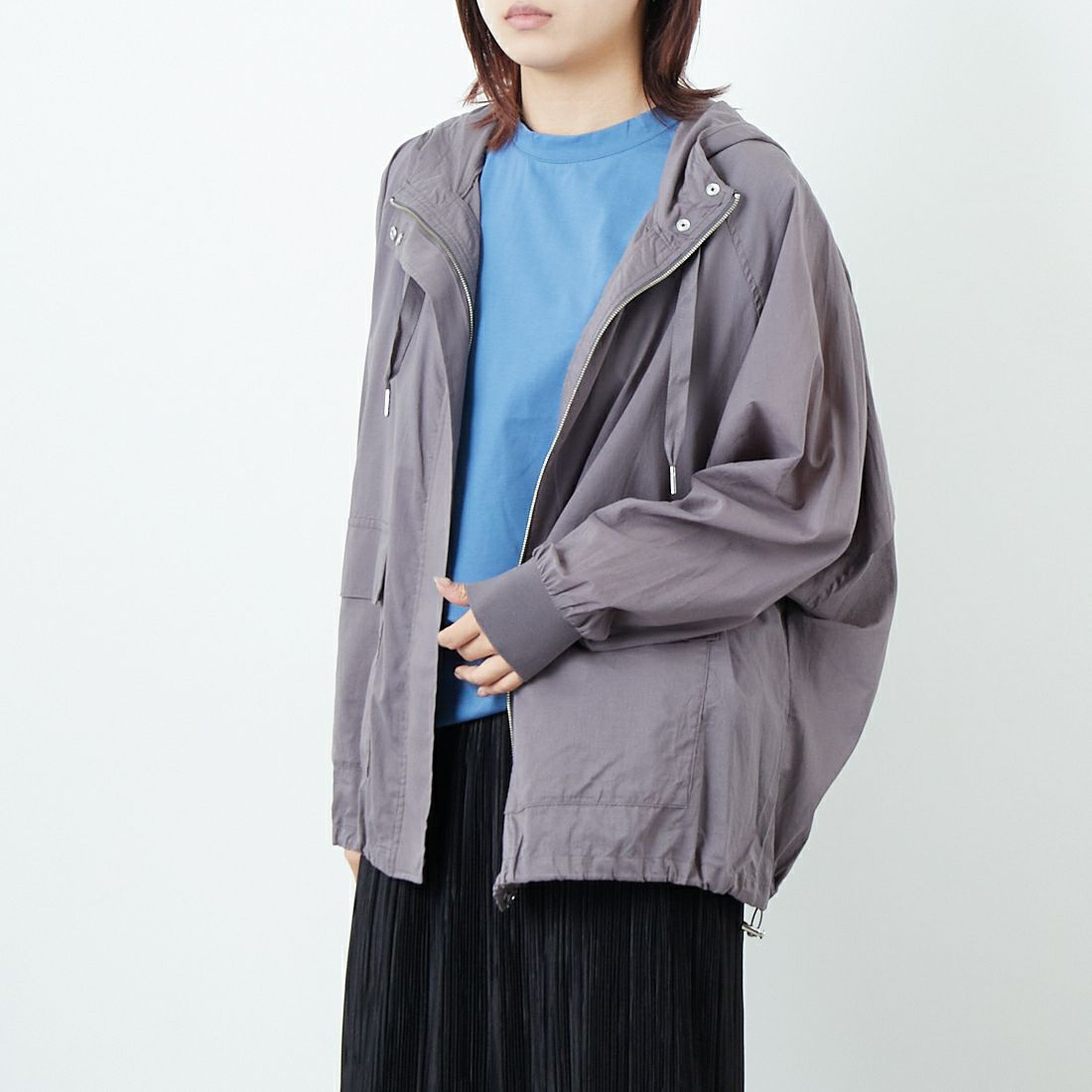 DIGNITE COLLIER [ディニテコリエ] フーディージップブルゾン [80255355] 003 ﾁｬｺｰﾙ &&モデル身長：167cm 着用サイズ：F&&