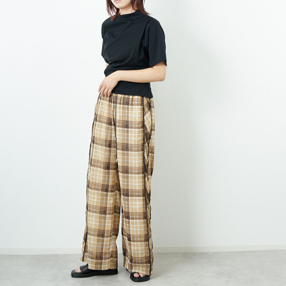 MAISON SPECIAL [メゾンスペシャル] サイドピコレースシアーチェックパンツ [21251465318] BGE &&モデル身長：167cm 着用サイズ：36&&