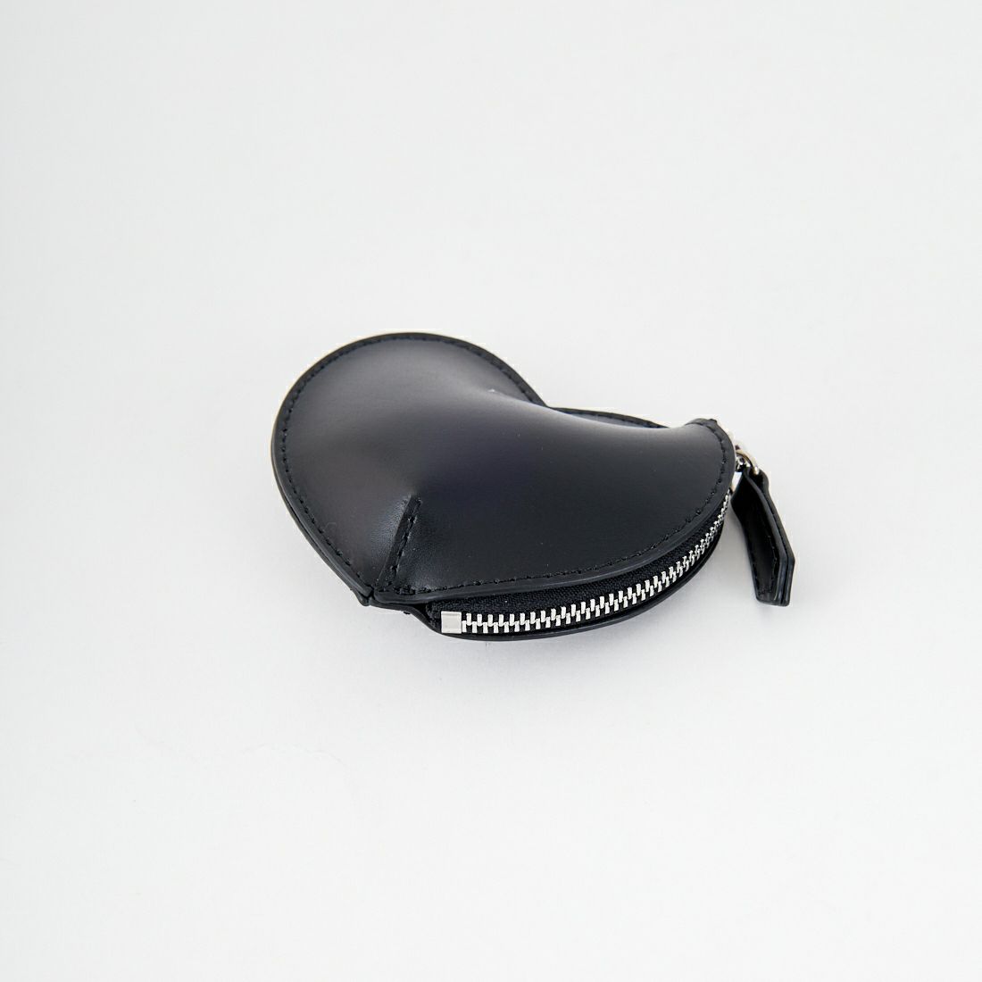 YAHKI [ヤーキ] レザーミニポーチ [YH-640] BLACK