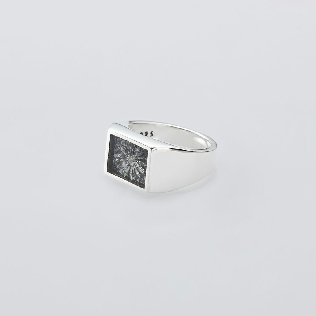 XOLO JEWELRY [ショロジュエリー] シグネットリング(Steel Gray Flower) [XOR117] SILVER