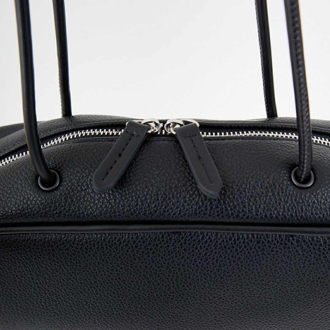 &MyuQ [アンドミューク] KAKU ショルダーバッグ [MCB096] BLACK