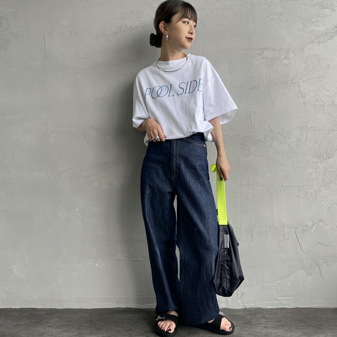 THE SHINZONE [ザ シンゾーン] プールサイドTシャツ [25MMSCU06] 01 WHITE &&モデル身長：150cm 着用サイズ：F0&&