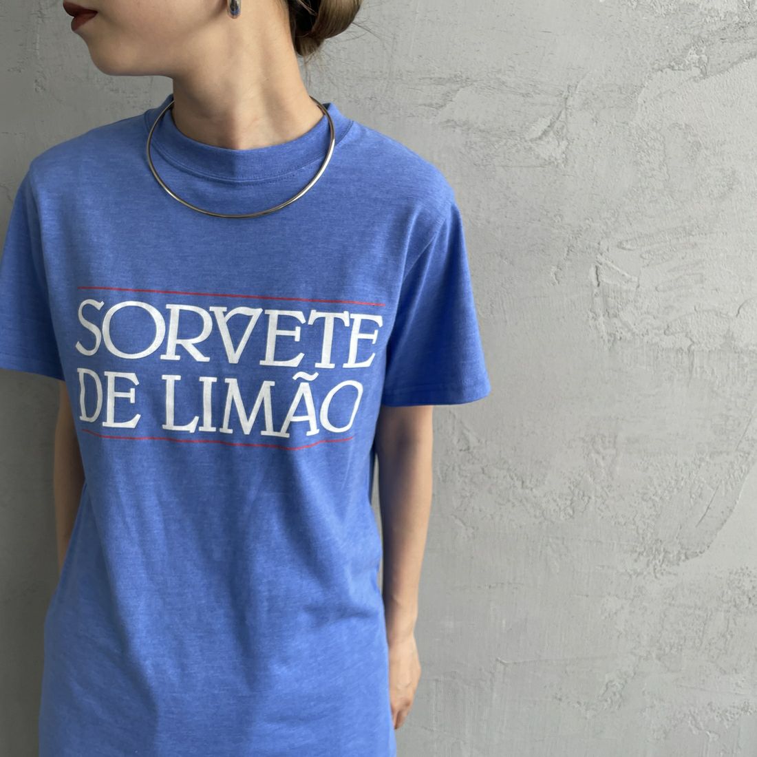 THE SHINZONE [ザ シンゾーン] SORVETE DE LIMAO Tシャツ [25MMSCU07] 83 BLUE &&モデル身長：150cm 着用サイズ：F0&&