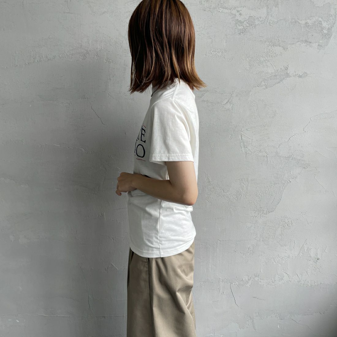 THE SHINZONE [ザ シンゾーン] SORVETE DE LIMAO Tシャツ [25MMSCU07] 01 WHITE &&モデル身長：158cm 着用サイズ：F0&&