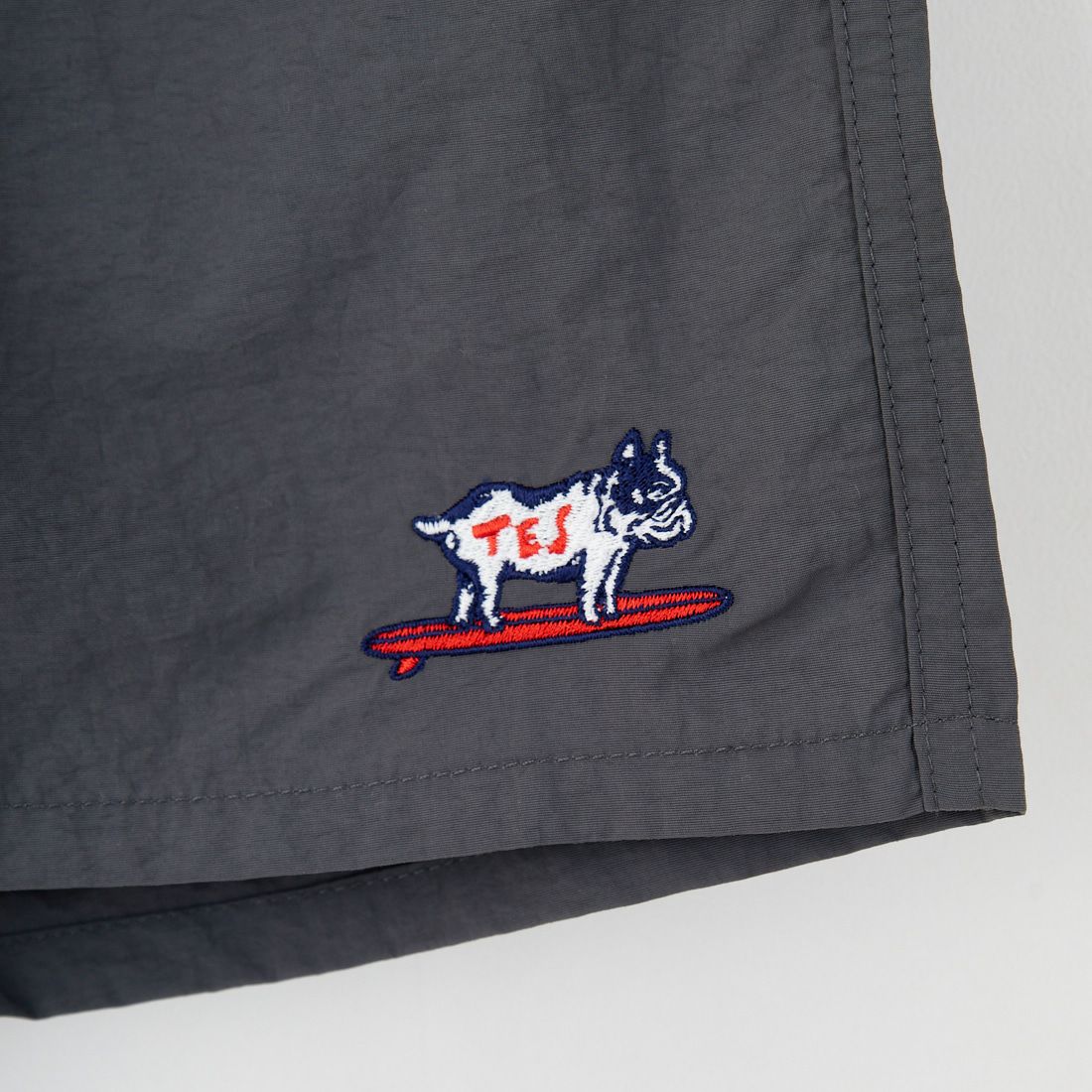 The Endless Summer [エンドレスサマー] ハンティントン ナイロンショーツ [SD-25574002] 02 CHARCOA