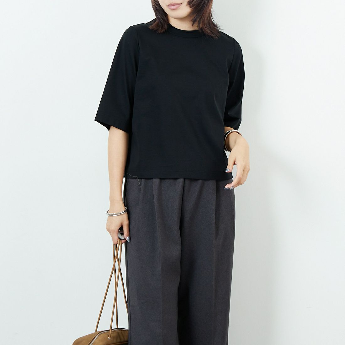 004 ﾌﾞﾗｯｸ&&モデル身長：167cm 着用サイズ：F&&