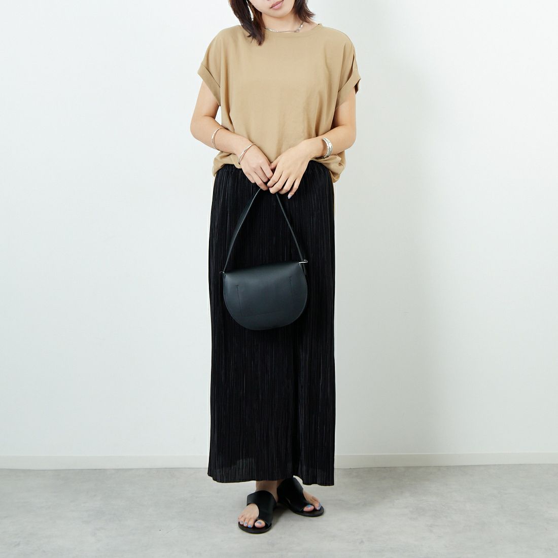 DIGNITE COLLIER [ディニテコリエ] ストレッチシフォンブラウス [80255303] 044 ｷｬﾒﾙ &&モデル身長：167cm 着用サイズ：F&&