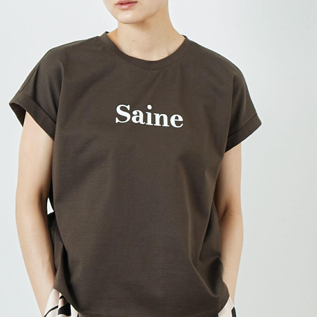 DIGNITE COLLIER [ディニテコリエ] ロゴフレンチTシャツ [80255317] 033 ﾍﾞｰｼﾞｭ