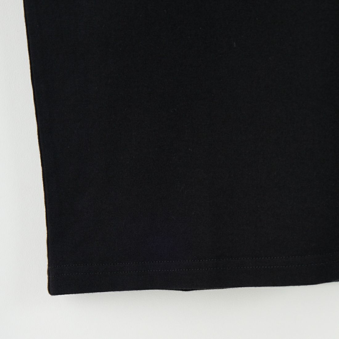 X-girl [エックスガール] バーチカルロゴ ショートスリーブTシャツ [105252011008] BLACK