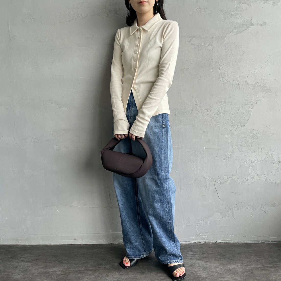 Robert P.Miller [ロバートピーミラー] 別注 パネルリブ ポロカーディガン [RM254-2179IN-JF] IVORY &&モデル身長：160cm 着用サイズ：F&&