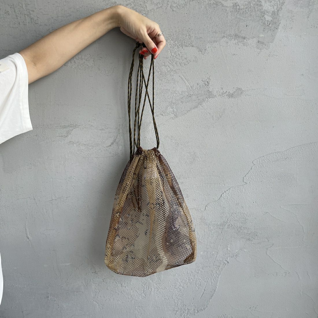 ODDMENT [オッドメント] メッシュネットポーチ [INDIVI-NET-POUCH] DESERT