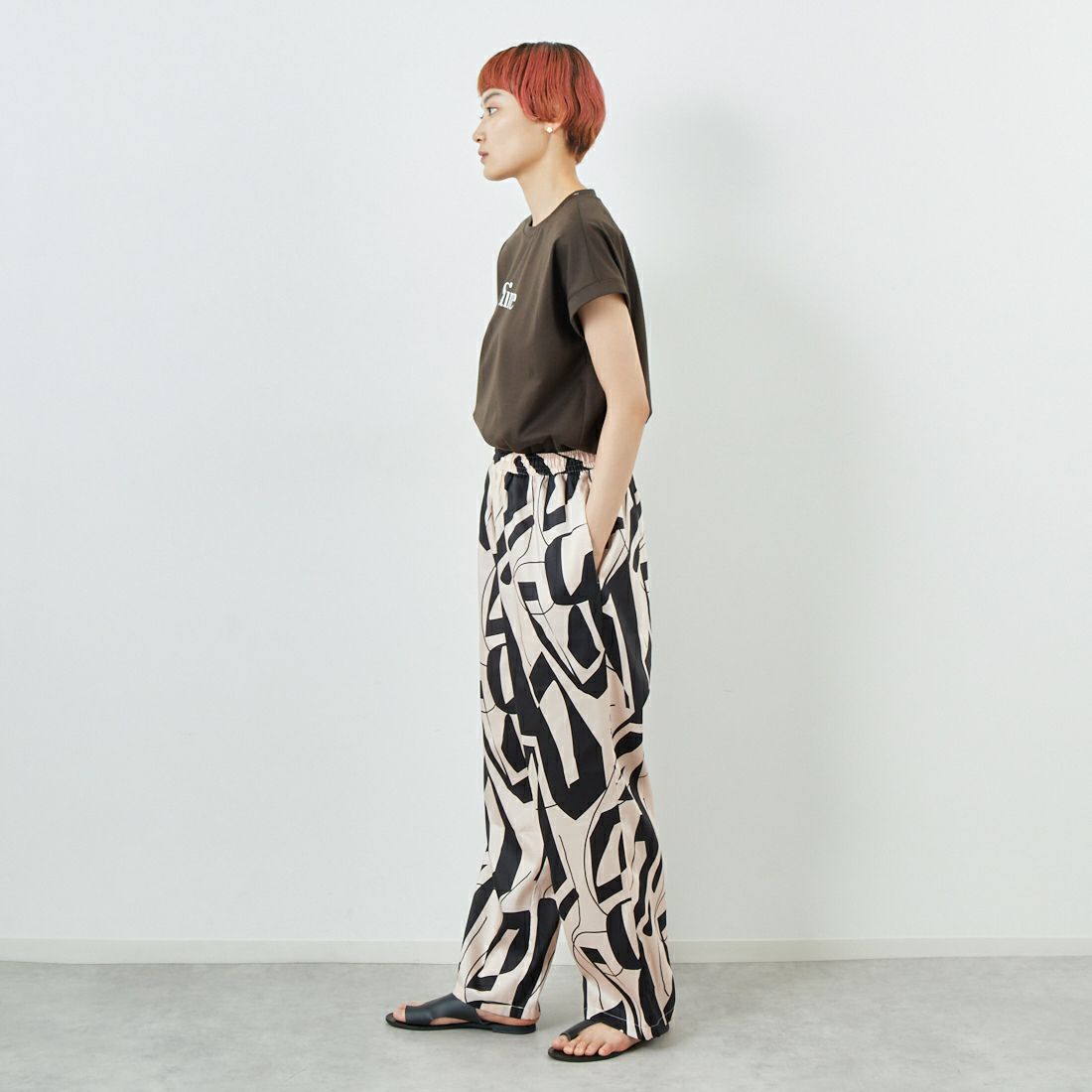 RAJI [ラジ] レギュラーシェフパンツ [CHEF-PANTS-REGULAR] BLACK &&モデル身長：160cm 着用サイズ：44&&