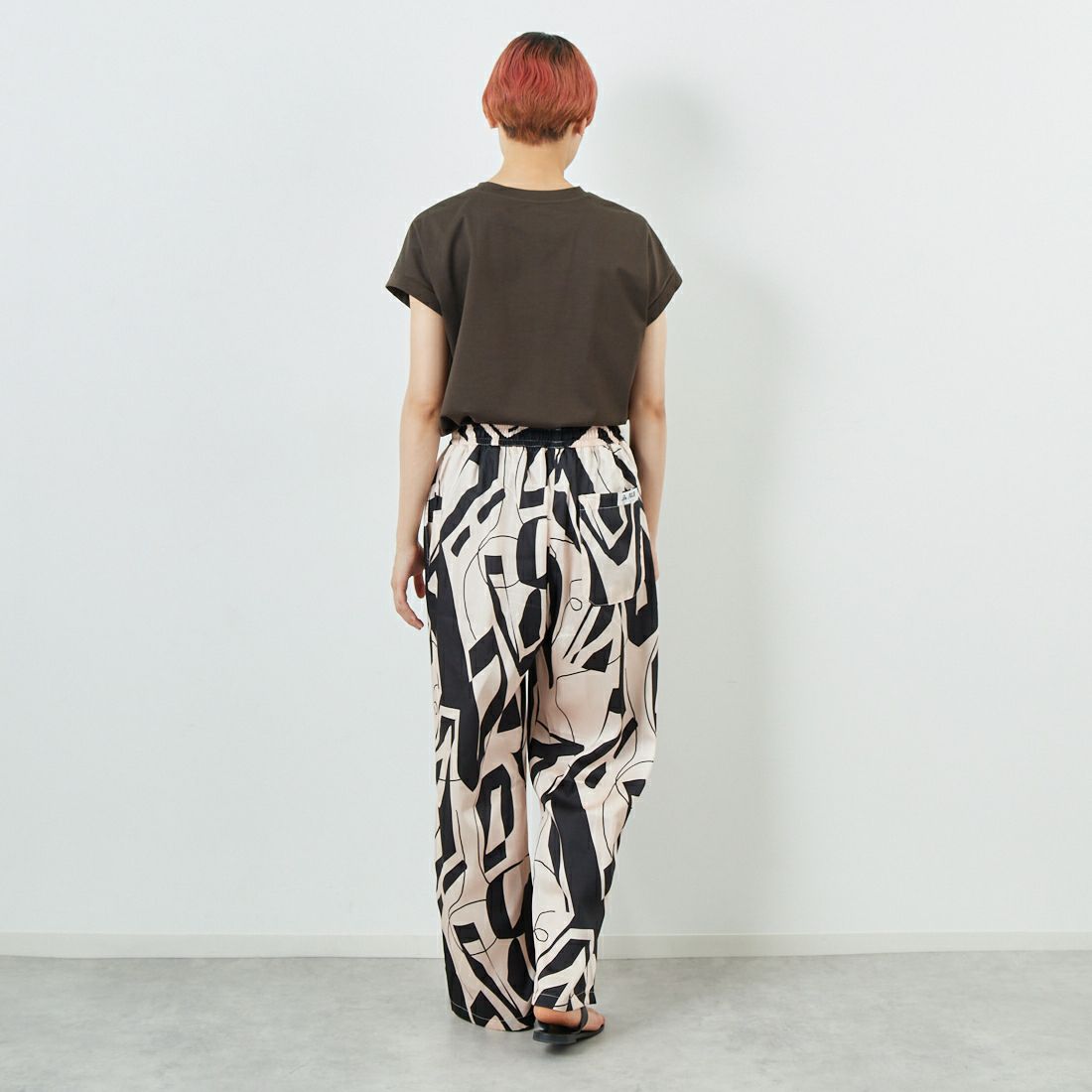 RAJI [ラジ] レギュラーシェフパンツ [CHEF-PANTS-REGULAR] BLACK &&モデル身長：160cm 着用サイズ：44&&