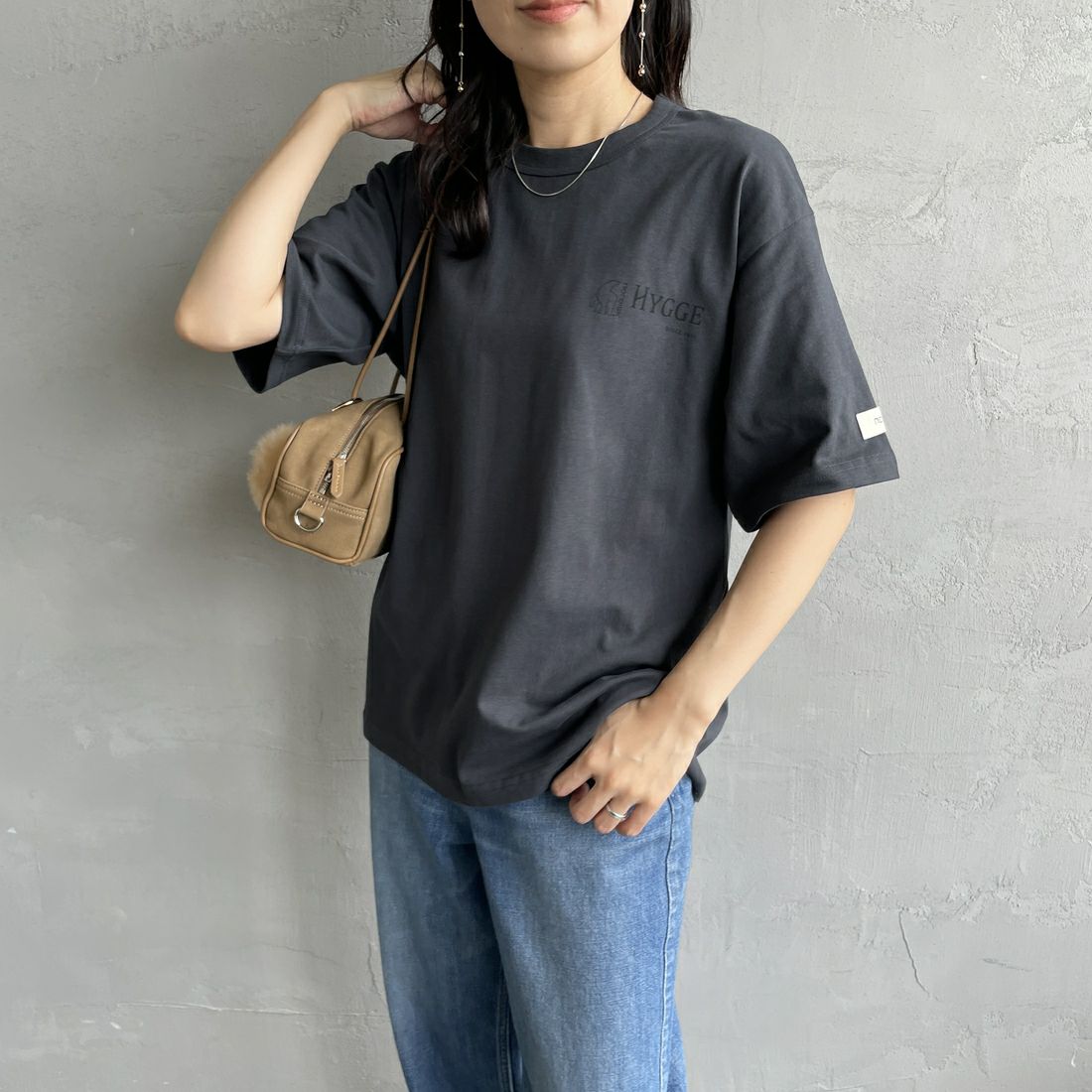 NORDISK [ノルディスク] 別注 HYGGE カモバックプリントTシャツ [NU11501-JF] CHARCOAL &&モデル身長：160cm 着用サイズ：44&&
