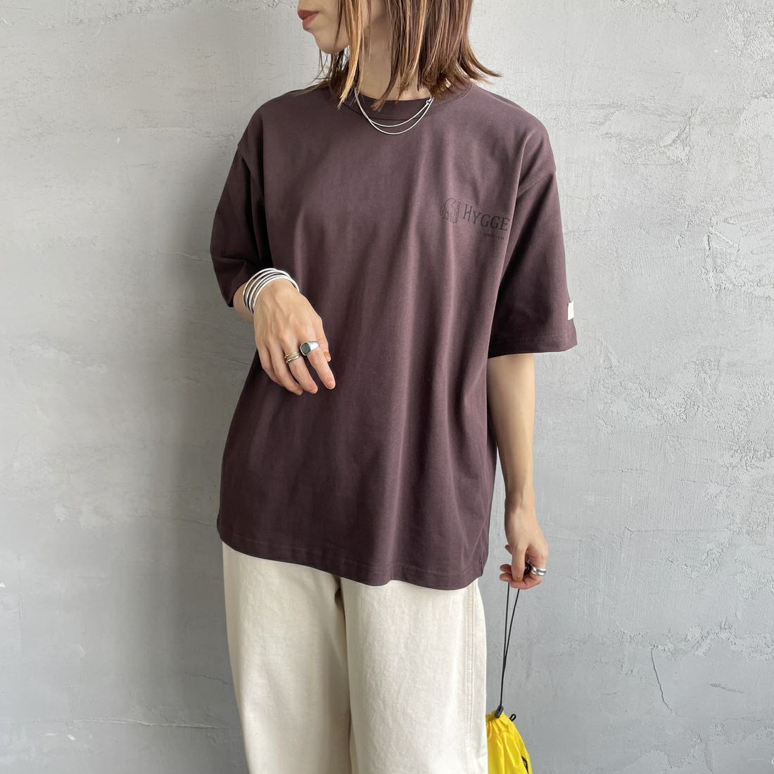 NORDISK [ノルディスク] 別注 HYGGE フィッシュバックプリントTシャツ [NU11502-JF] BROWN &&モデル身長：158cm 着用サイズ：44&&
