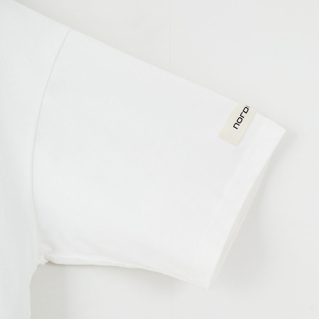 NORDISK [ノルディスク] 別注 HYGGE シカバックプリントTシャツ [NU11503-JF] WHITE