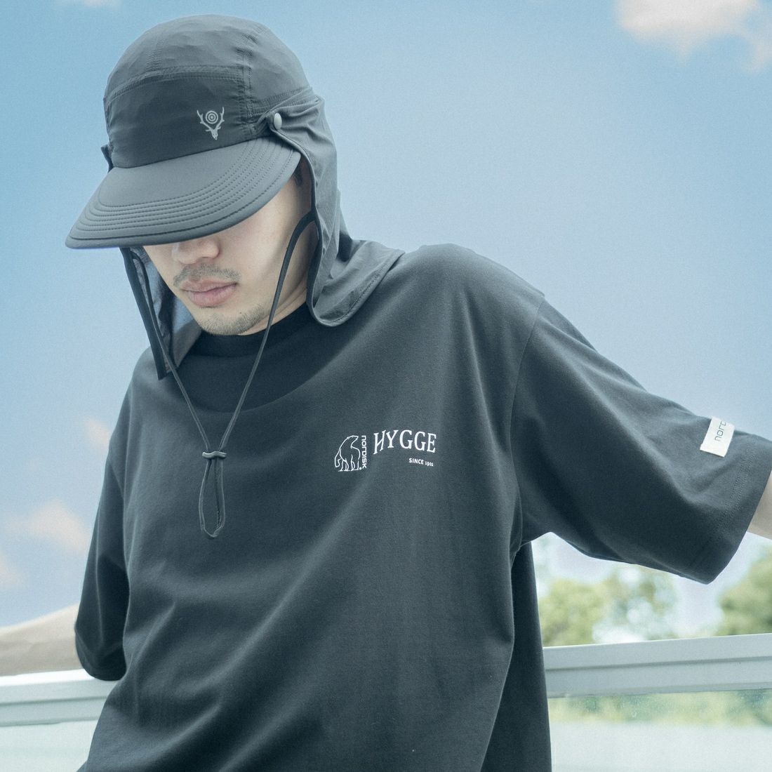 NORDISK [ノルディスク] 別注 HYGGE シカバックプリントTシャツ [NU11503-JF] BLACK