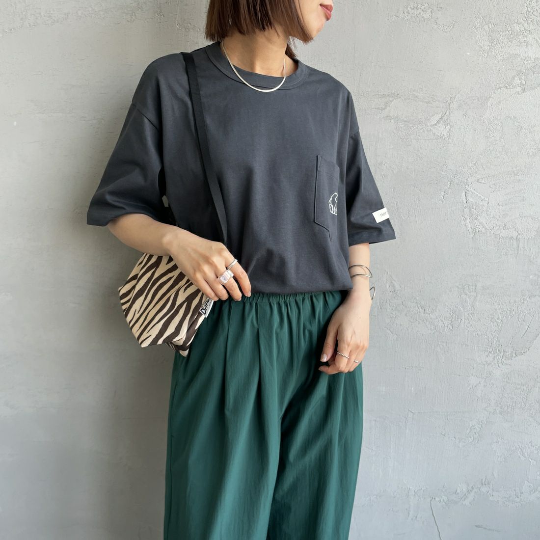 CHARCOAL&&モデル身長：159cm 着用サイズ：44&&