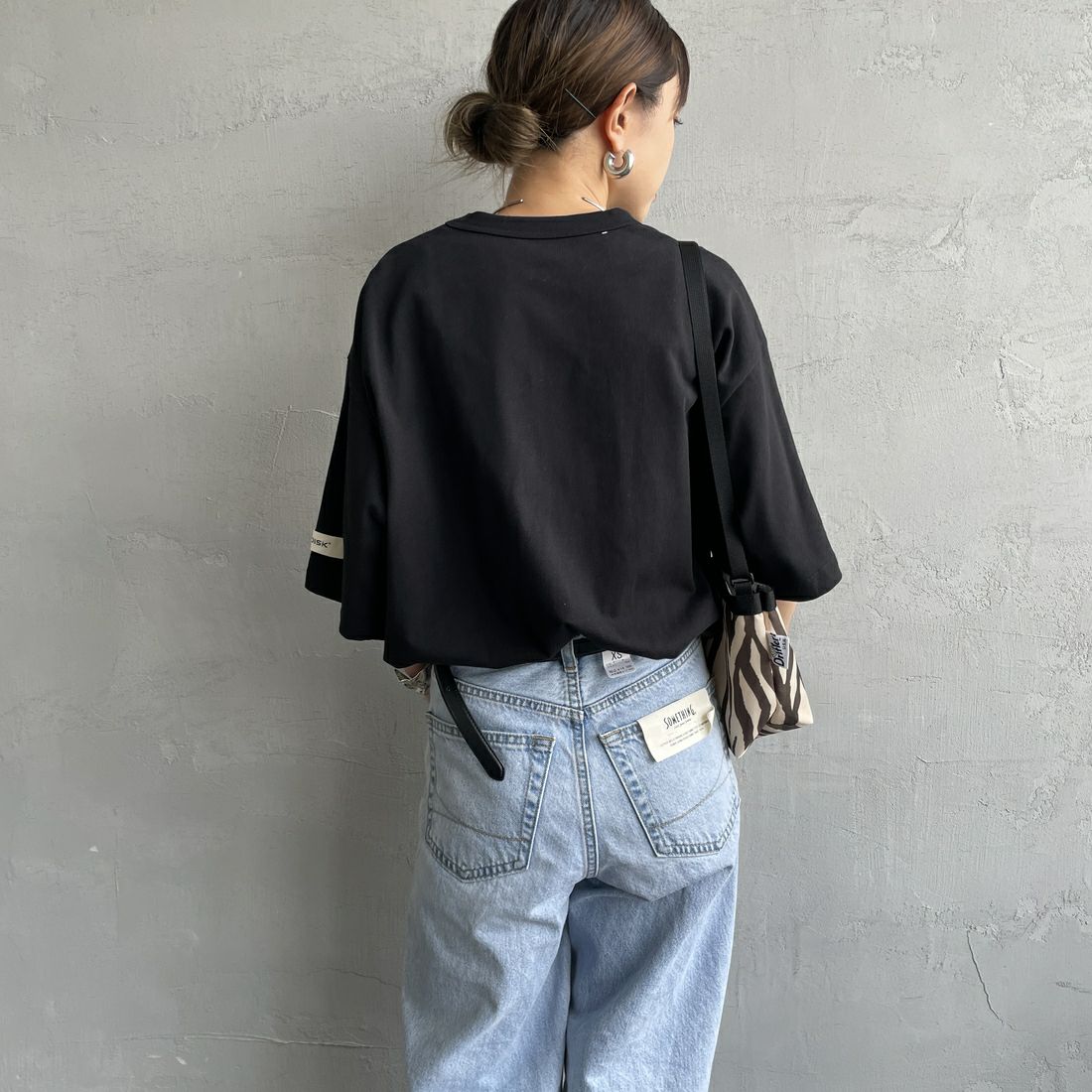 NORDISK [ノルディスク] 別注 ワンポイントポケットTシャツ [NU11505-JF] BLACK &&モデル身長：150cm 着用サイズ：44&&