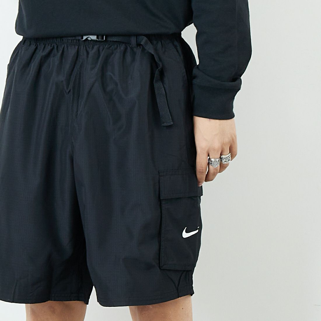 NIKE SWIM [ナイキスイム] リップストップ9インチカーゴボレーショーツ [NESSF452] N001 ﾌﾞﾗｯｸ &&モデル身長：179cm 着用サイズ：XL&&