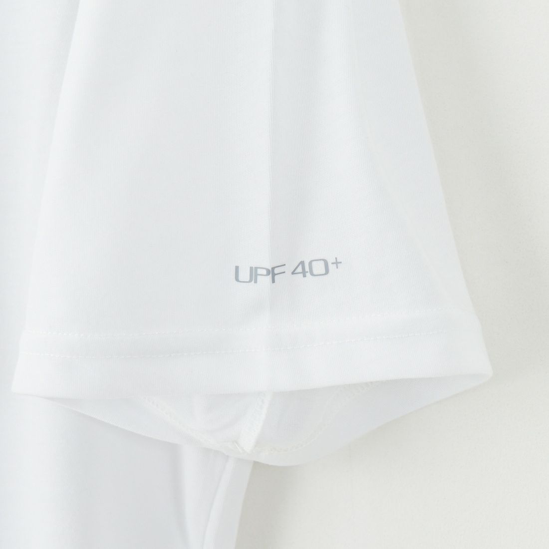 NIKE SWIM [ナイキスイム] コットンライク スニーカーボックスラッシュガード [NESSF523] N100 ﾎﾜｲﾄ