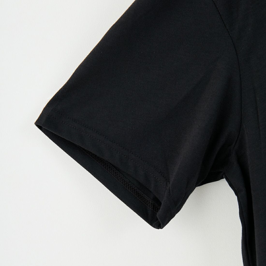 NIKE SWIM [ナイキスイム] コットンライク スニーカーボックスラッシュガード [NESSF523] N001 ﾌﾞﾗｯｸ