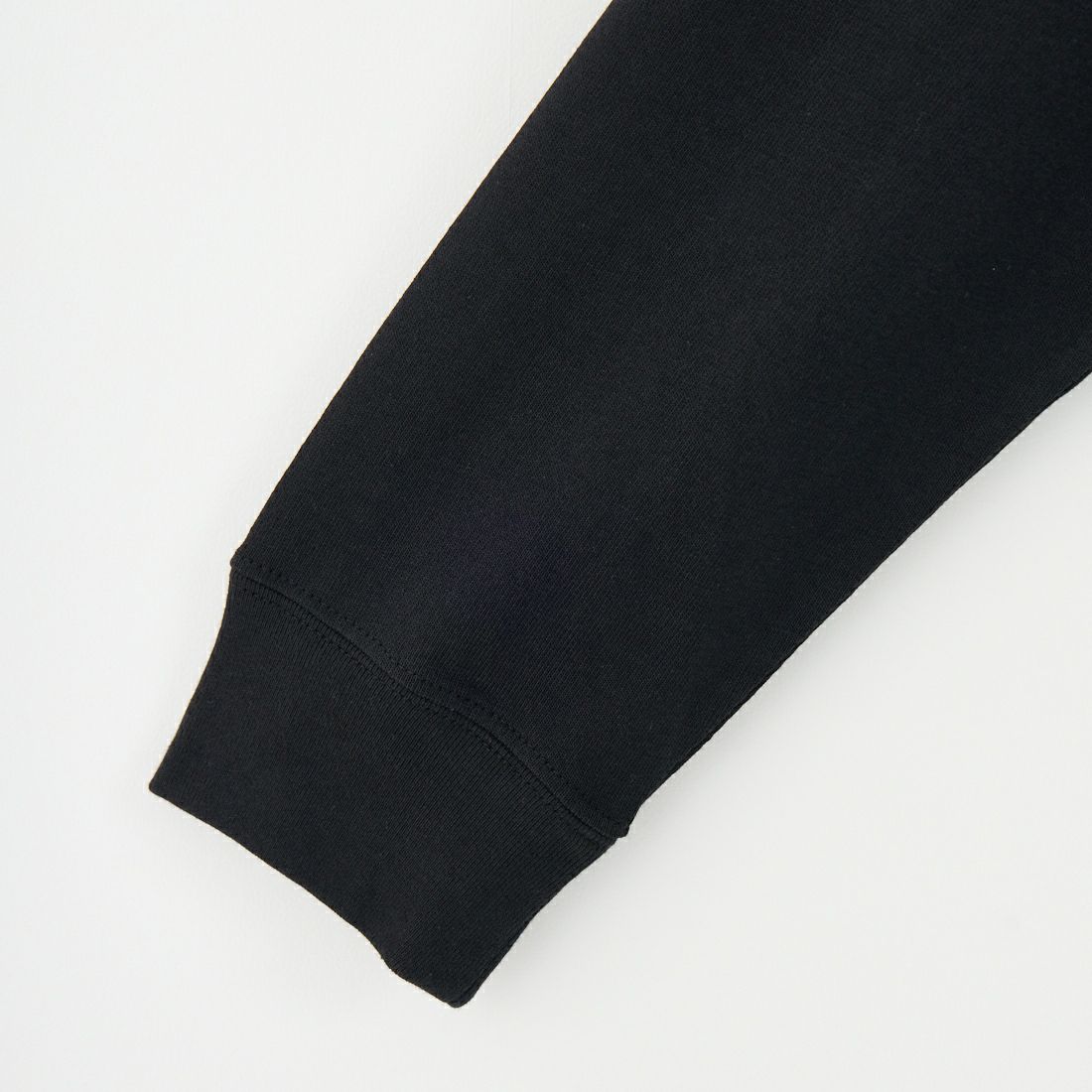 NIKE [ナイキ] プレミアムエッセンシャル ロングスリーブポケットTシャツ [DR7930]011 BLACK