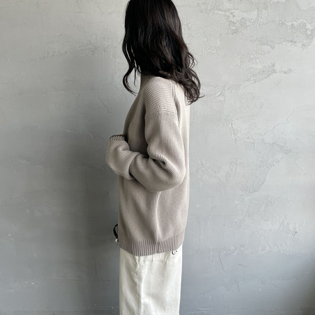 FRED PERRY [フレッドペリー] 別注 ドライバーズニット [FPM-25A-028JF] WARM OAT/B &&モデル身長：160cm 着用サイズ：S&&