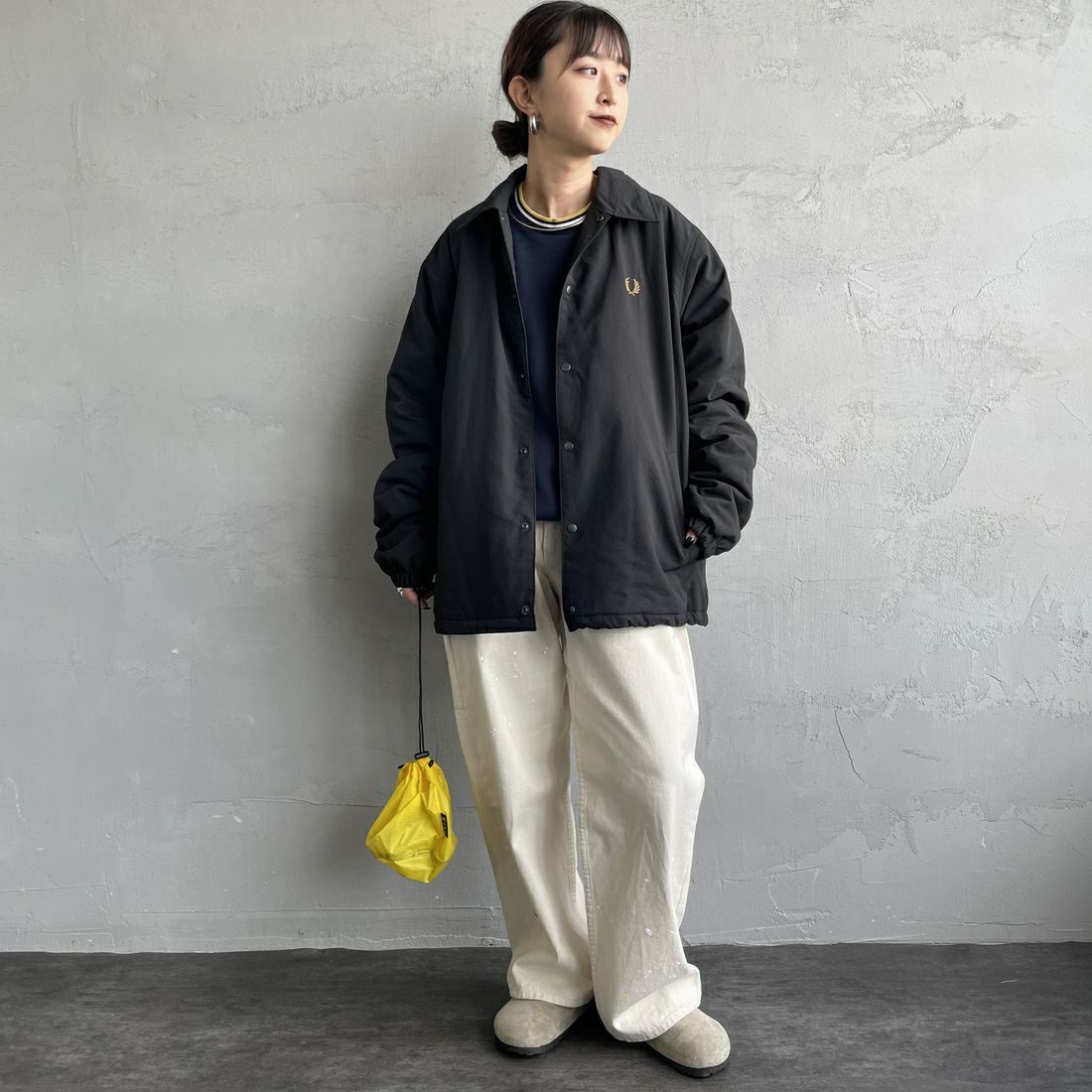 FRED PERRY [フレッドペリー] 別注 パデッドボタンスルージャケット [FPM-25A-23JF] BLK/SHADED &&モデル身長：150cm 着用サイズ：S&&