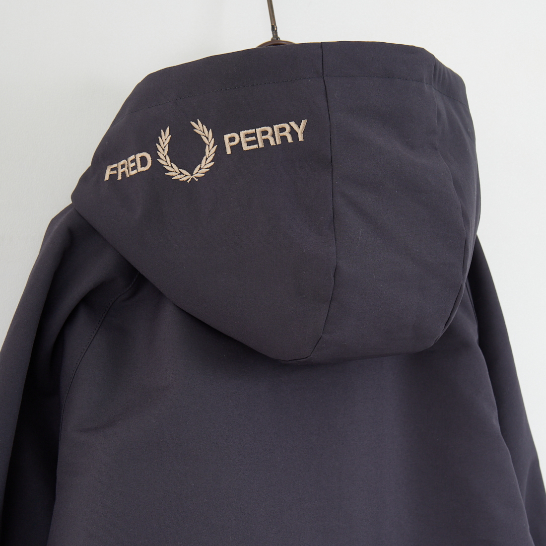 FRED PERRY [フレッドペリー] 別注 パデッドフーデッドシェルジャケット [FPM-25A-24JF] ANCOR/WARM