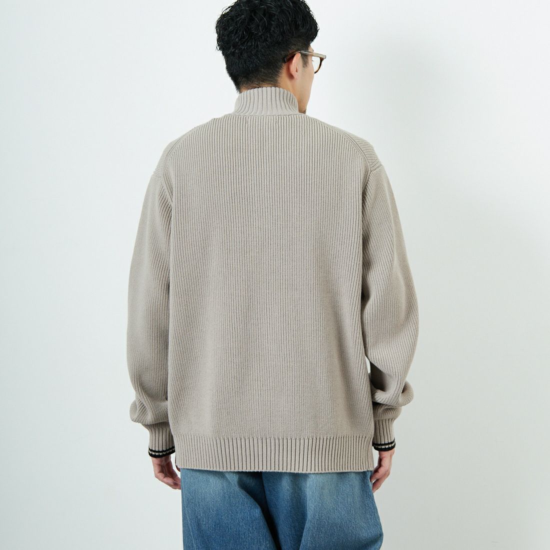 FRED PERRY [フレッドペリー] 別注 ドライバーズニット [FPM-25A-028JF] WARM OAT/B &&モデル身長：167cm 着用サイズ：L&&