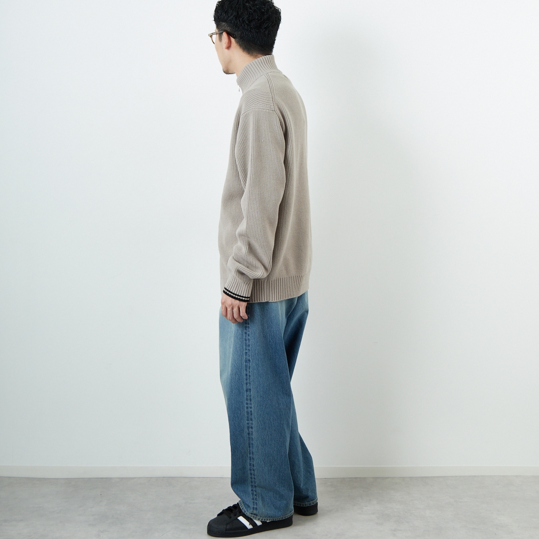 FRED PERRY [フレッドペリー] 別注 ドライバーズニット [FPM-25A-028JF] WARM OAT/B &&モデル身長：167cm 着用サイズ：L&&