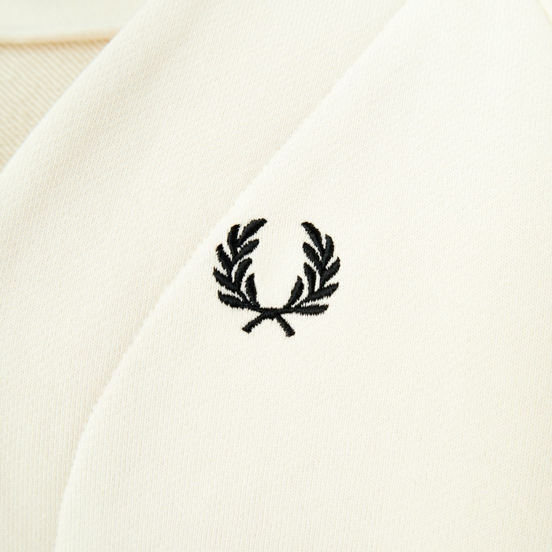 FRED PERRY [フレッドペリー] Vネックジップスルーカーディガン [G1151] 560 ECRU