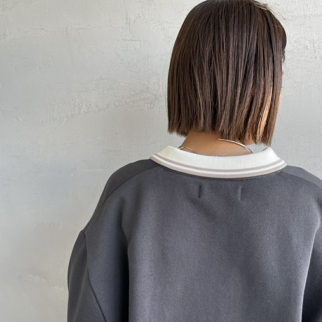 FRED PERRY [フレッドペリー] ハーフジップ ポロスウェットシャツ [G1149] 297 ANCHOR &&モデル身長：159cm 着用サイズ：10&&