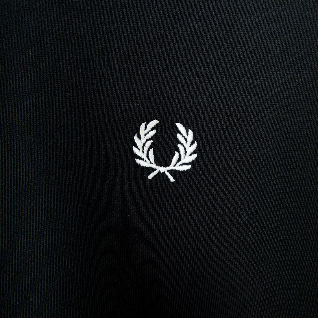 FRED PERRY [フレッドペリー] ツインティップ クロップドスウェット [G1148] 102 BLACK