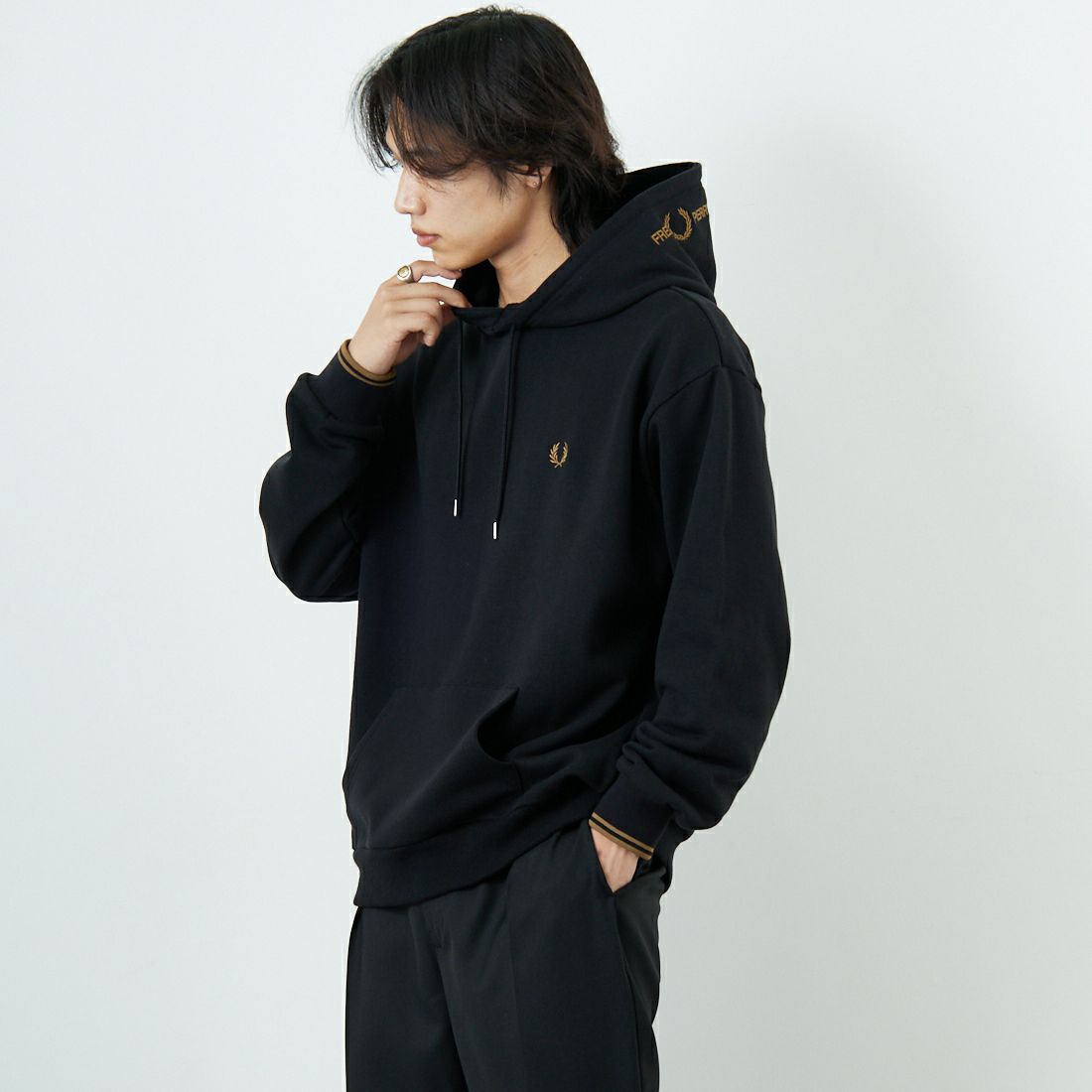 BLK/SHADED &&モデル身長：179cm 着用サイズ：L&&