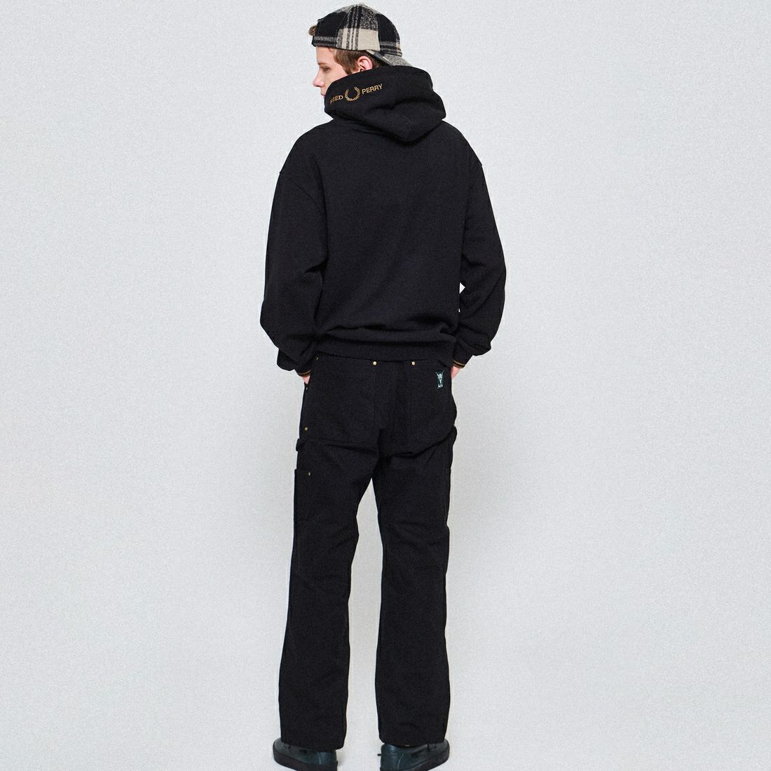 FRED PERRY [フレッドペリー] 別注 フードロゴ刺繍スウェットパーカー [FPM-25A-026JF] BLK/SHADED