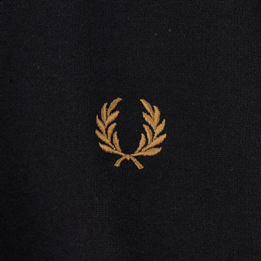 FRED PERRY [フレッドペリー] 別注 ツインティップライン ワンポイントロゴ刺繍クルーネックスウェット [FPM-25A-025JF] BLK/SHADED