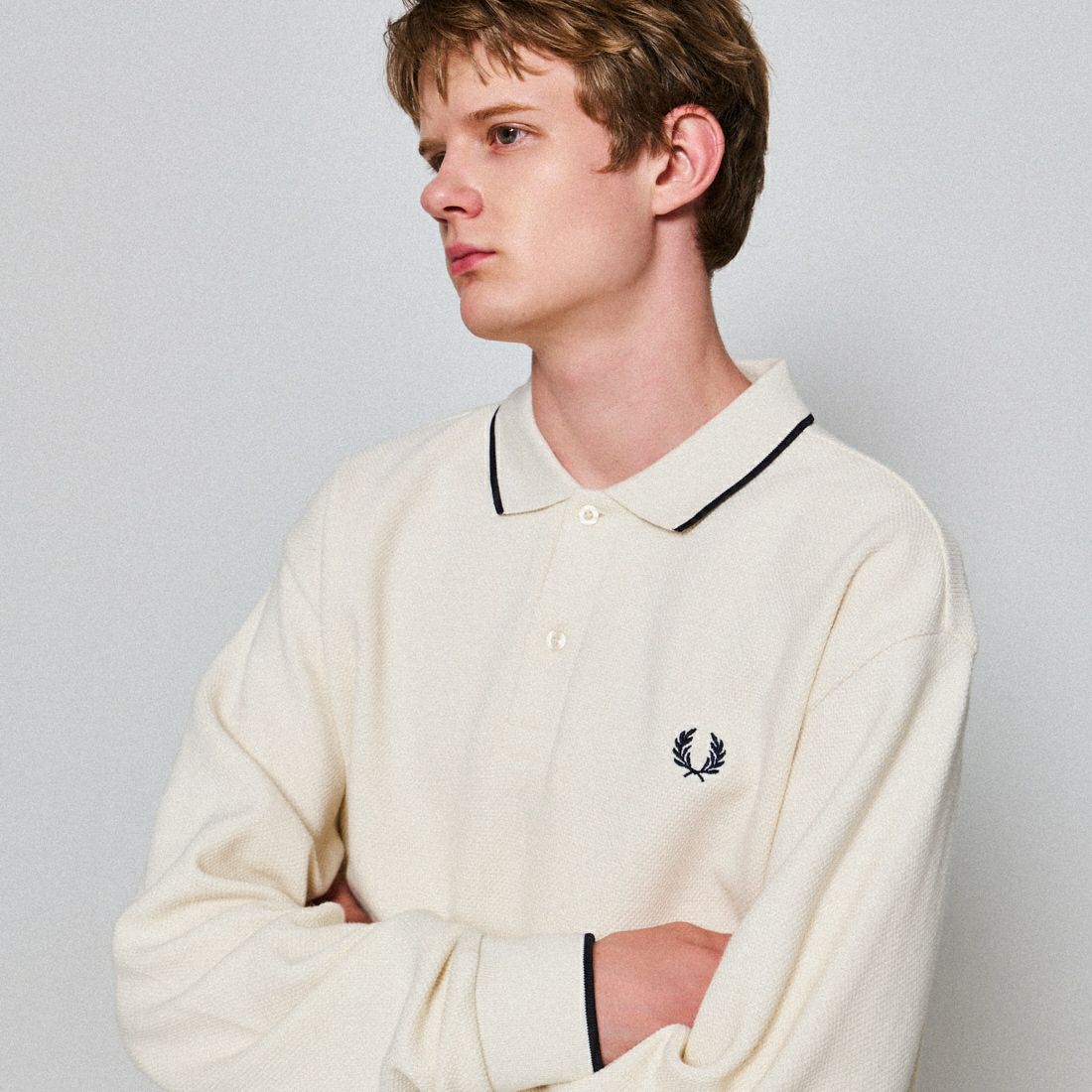 FRED PERRY [フレッドペリー] 別注 ワンポイントロゴ刺繍 ロングスリーブポロシャツ [FPM-25A-027JF] ECRU/NAVY