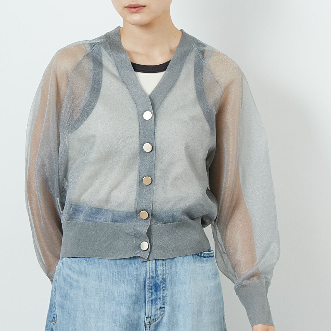 Jeans Factory Clothes [ジーンズファクトリークローズ] ラメシアーVネックカーディガン [11255816] ﾐﾃﾞｨｱﾑｸﾞﾚｰ &&モデル身長：160cm 着用サイズ：F&&
