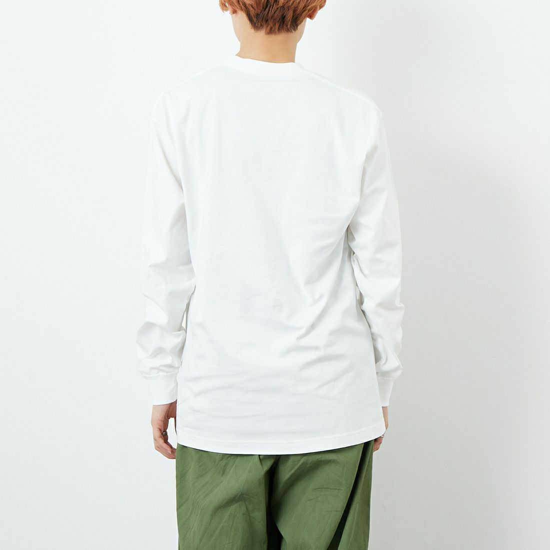 THE NORTH FACE [ザ ノースフェイス] ロングスリーブ フラッシュドライフラワーロゴTシャツ [NT82535] OW &&モデル身長：160cm 着用サイズ：S&&