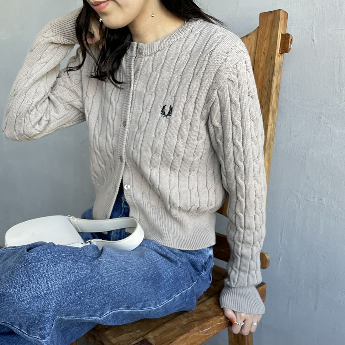 FRED PERRY [フレッドペリー] 別注 ケーブルニットカーディガン [FPW-25A-008JF] WARM/BLK &&モデル身長：160cm 着用サイズ：10&&