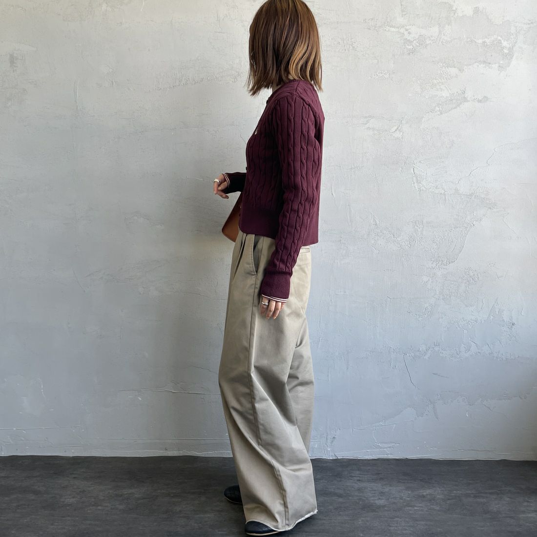 FRED PERRY [フレッドペリー] 別注 ケーブルニットカーディガン [FPW-25A-008JF] OXBLOOD/OA &&モデル身長：160cm 着用サイズ：10&&