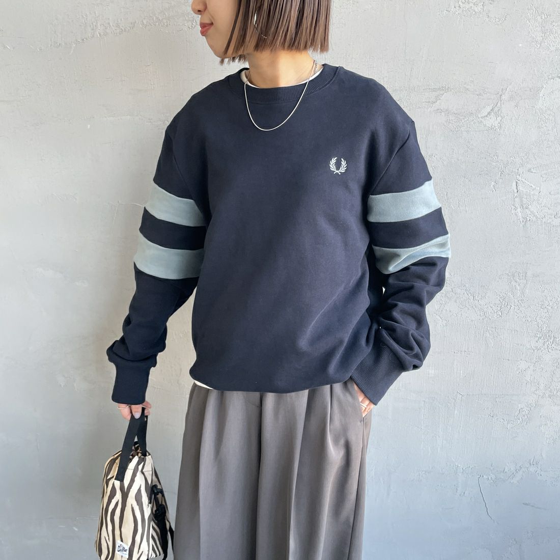 608 NAVY&&モデル身長：160cm 着用サイズ：S&&