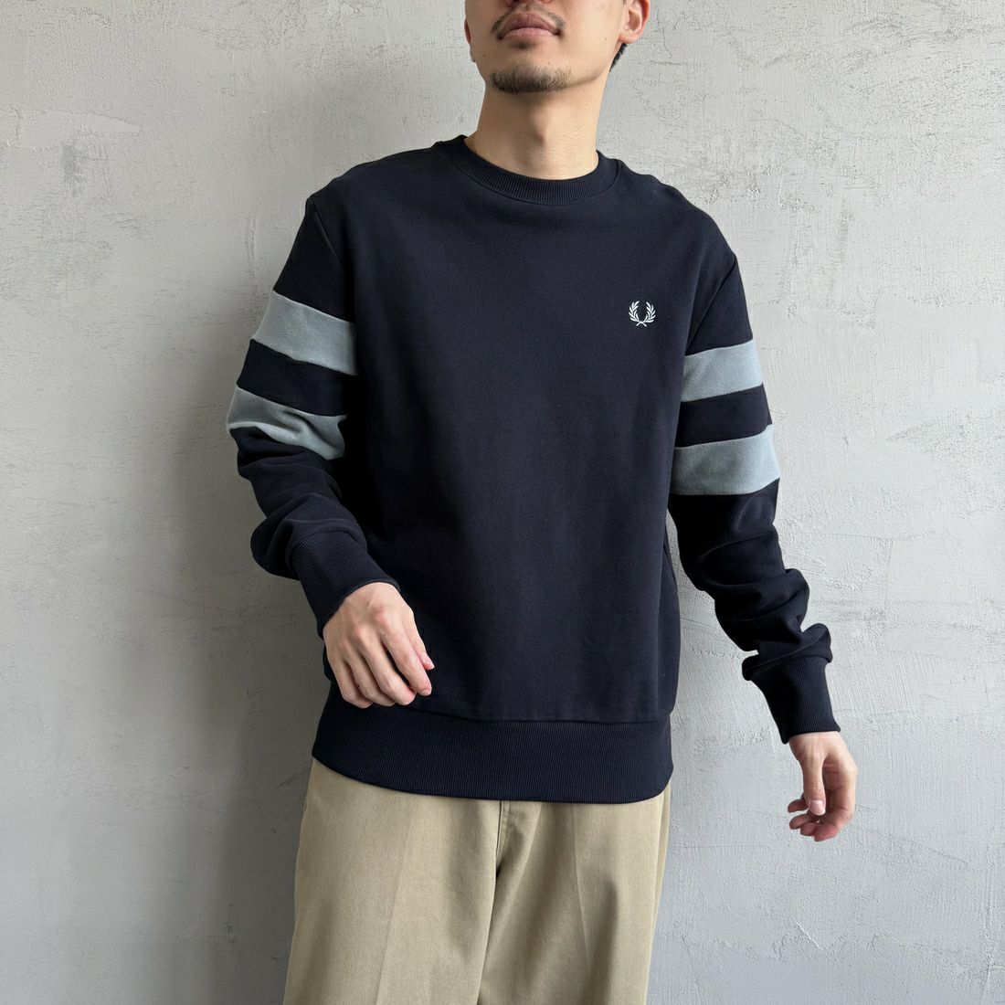 608 NAVY&&モデル身長：168cm 着用サイズ：M&&