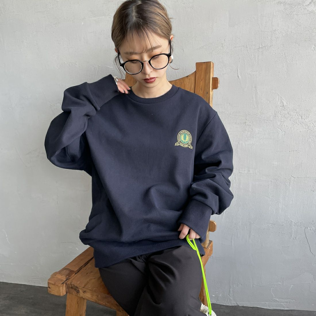 FRED PERRY [フレッドペリー] テニスバッジ クルーネックスウェット [M1751] 608 NAVY