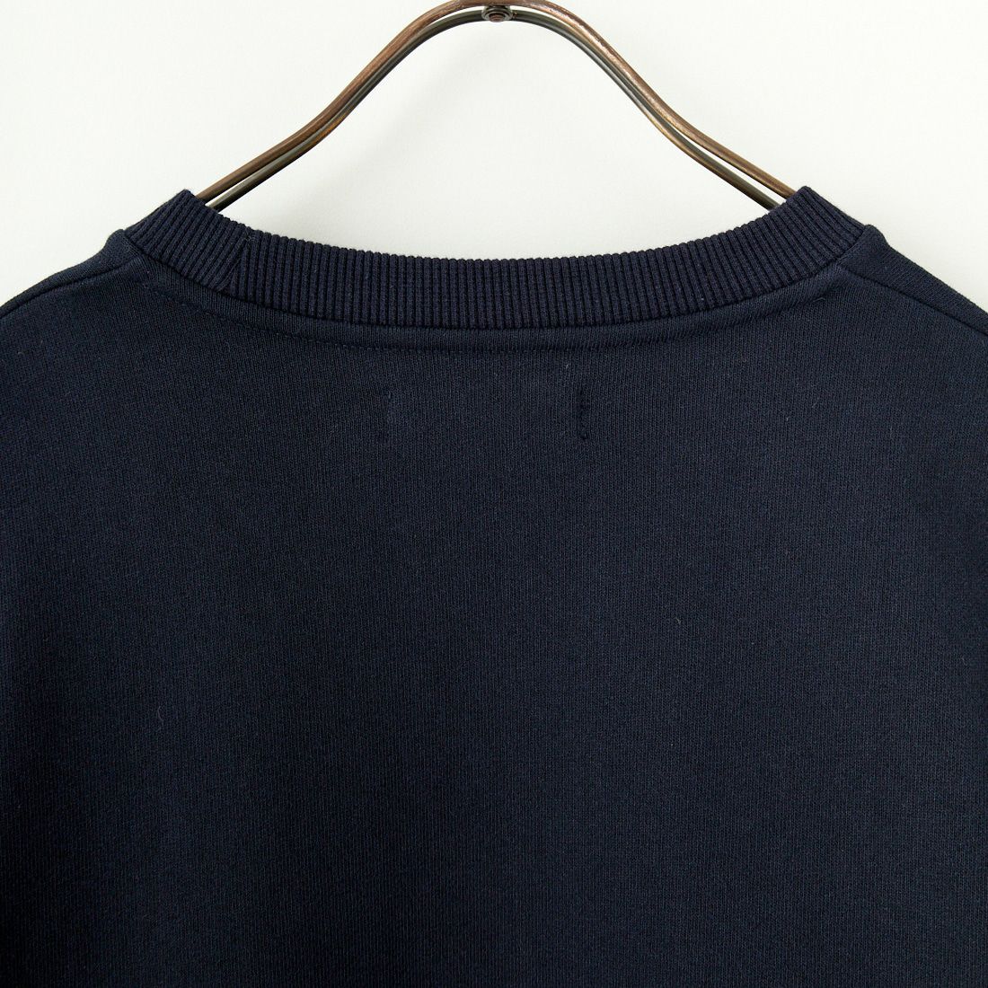 FRED PERRY [フレッドペリー] テニスバッジ クルーネックスウェット [M1751] 608 NAVY